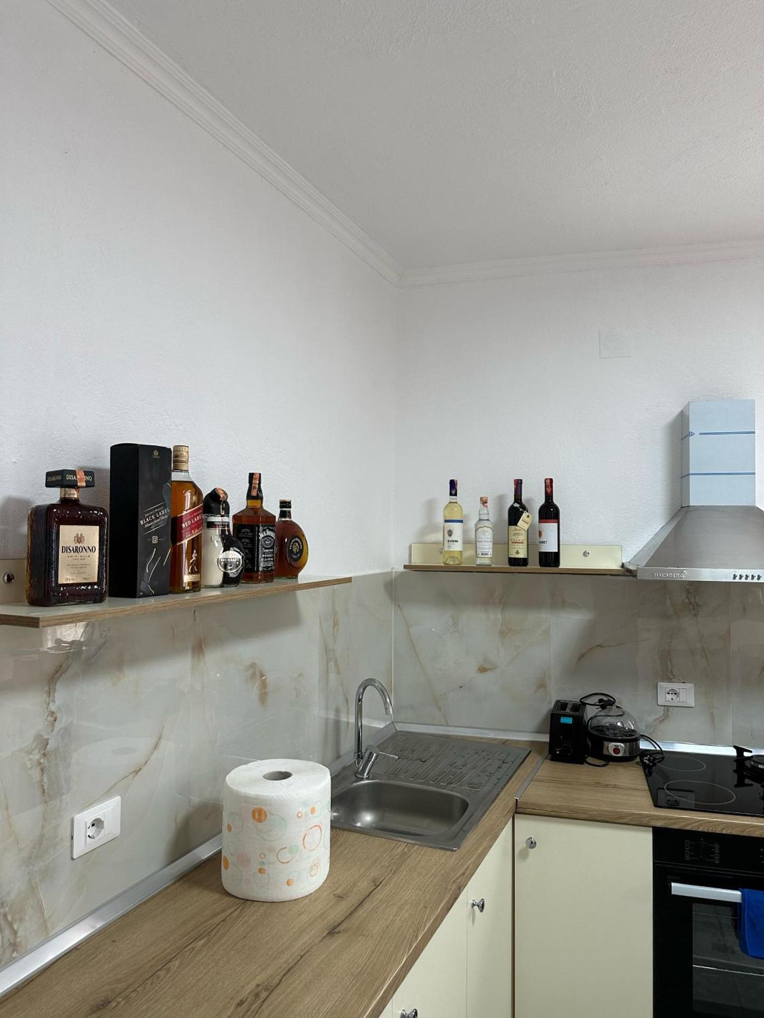 Enma Rooms Крує Екстер'єр фото